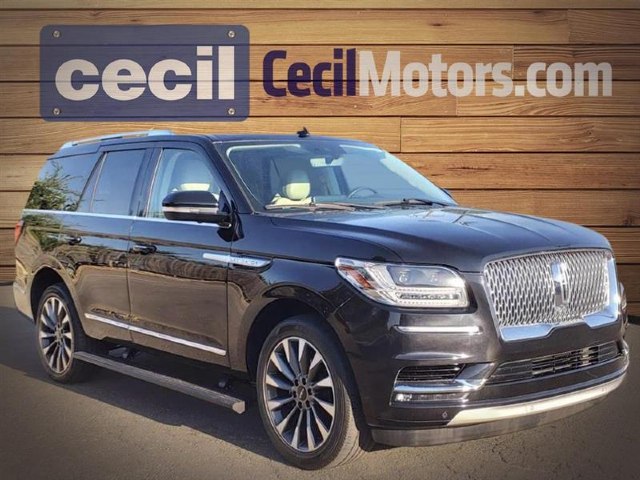 An image of 2021 Lincoln Navigator