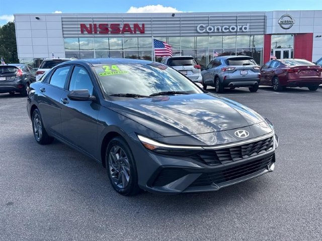 An image of 2024 Hyundai Elantra