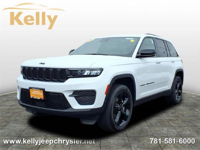 An image of 2023 Jeep Grand Cherokee