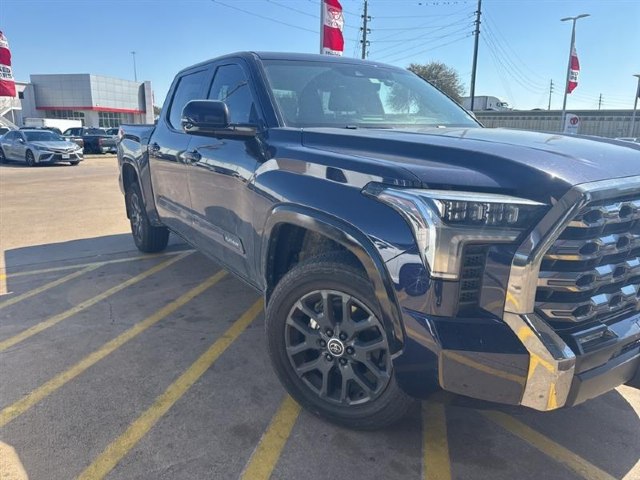 An image of 2024 Toyota Tundra