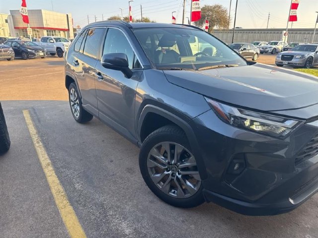 An image of 2025 Toyota RAV4